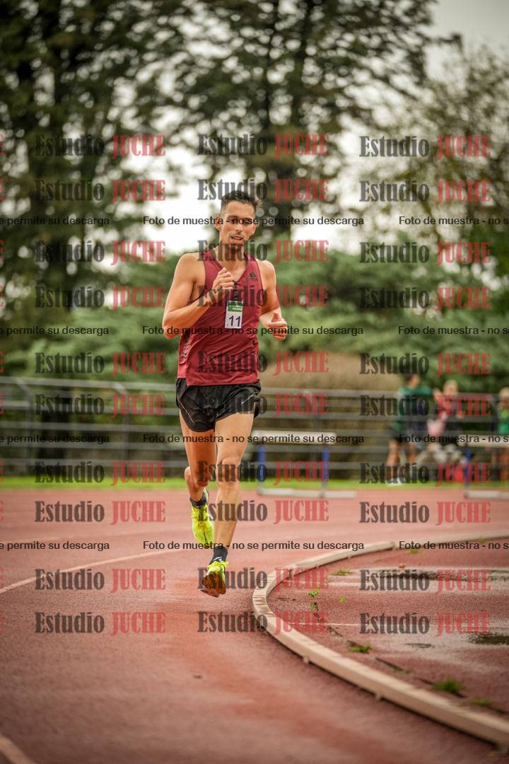 Fotos de los 5000 m de varones - serie 2