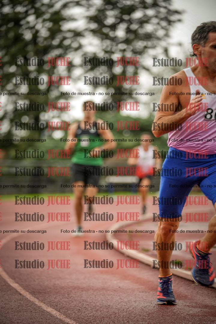 Fotos de los 5000 m de varones - serie 2