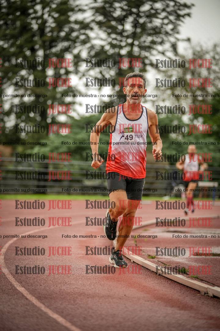 Fotos de los 5000 m de varones - serie 2
