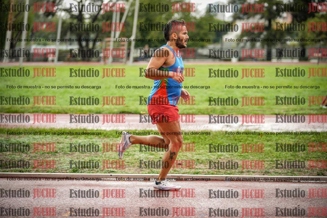 Fotos de los 5000 m de varones - serie 2