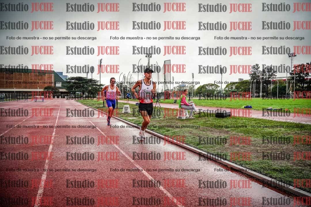Fotos de los 5000 m de varones - serie 2