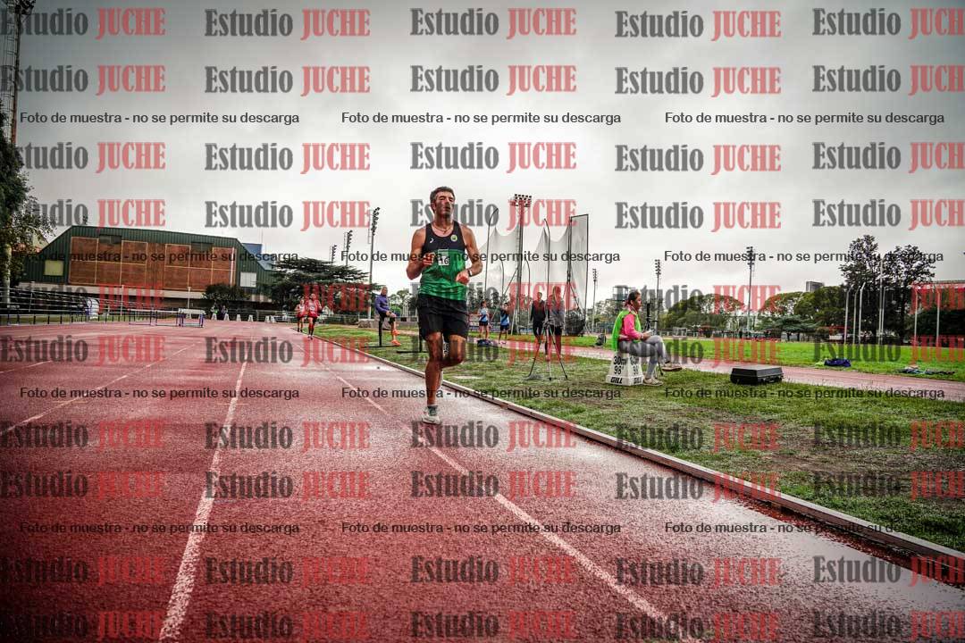 Fotos de los 5000 m de varones - serie 2