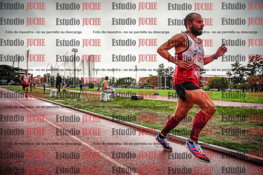 Fotos de los 5000 m de varones - serie 2