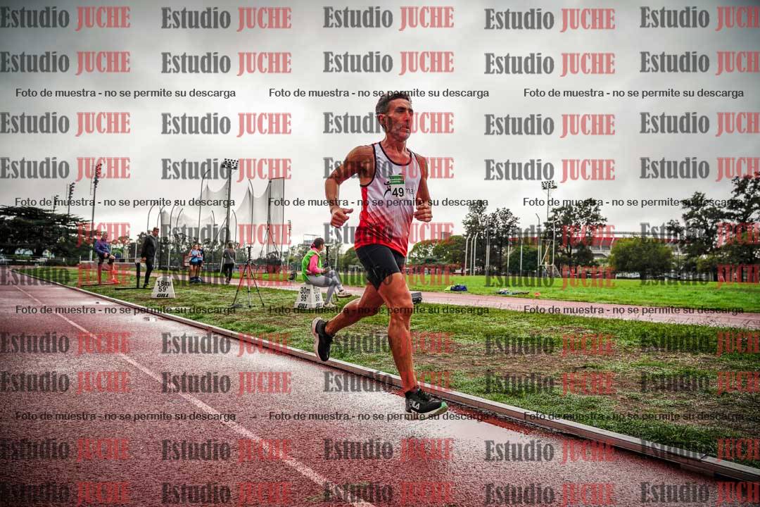 Fotos de los 5000 m de varones - serie 2