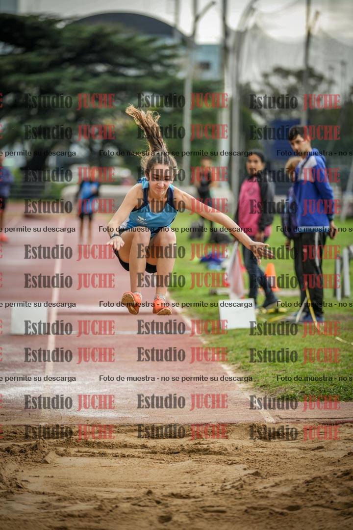 Fotos del salto triple - incluye todas las tandas