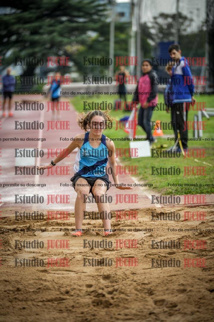 Fotos del salto triple - incluye todas las tandas