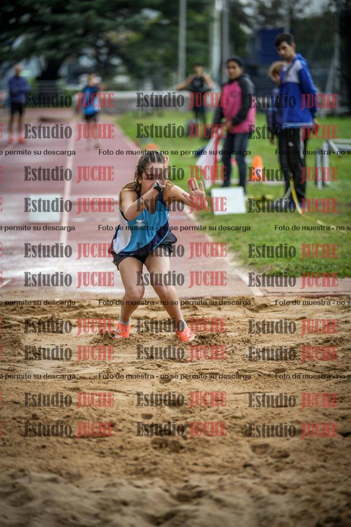Fotos del salto triple - incluye todas las tandas