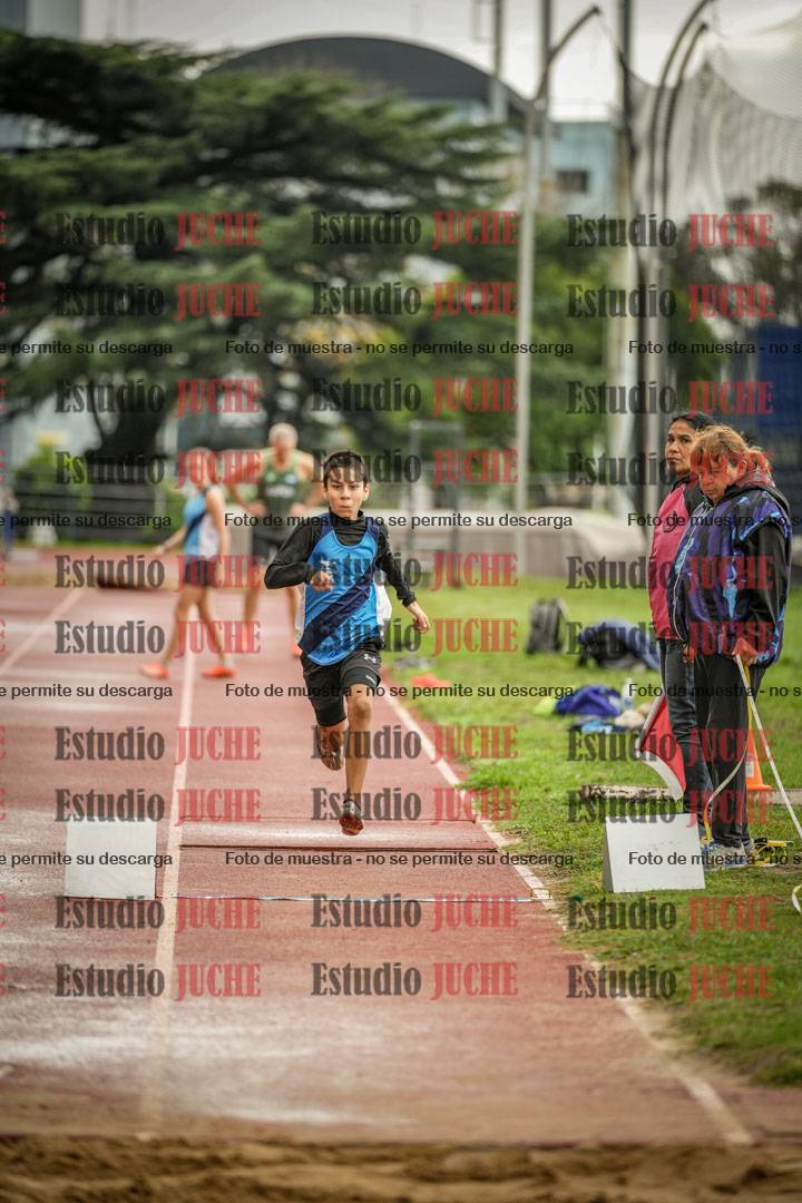 Fotos del salto triple - incluye todas las tandas