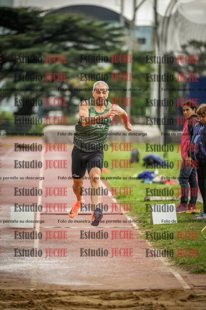 Fotos del salto triple - incluye todas las tandas