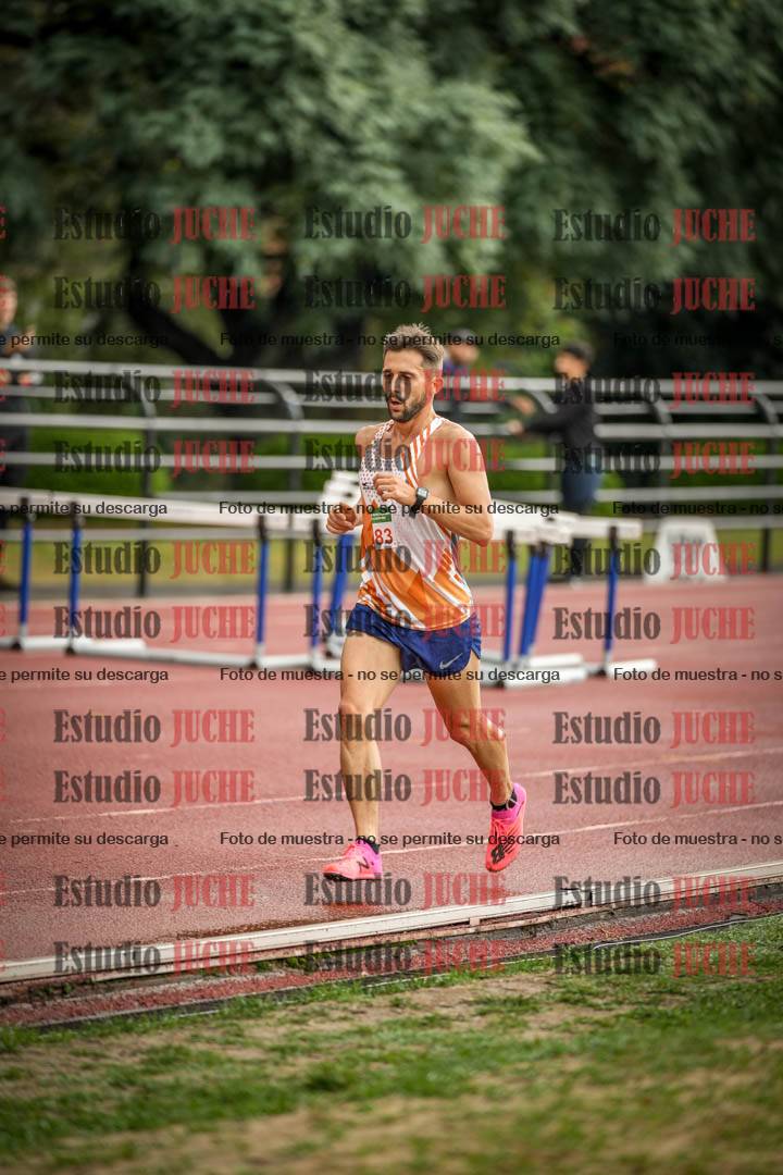 Fotos de los 5000 m de varones - serie 2
