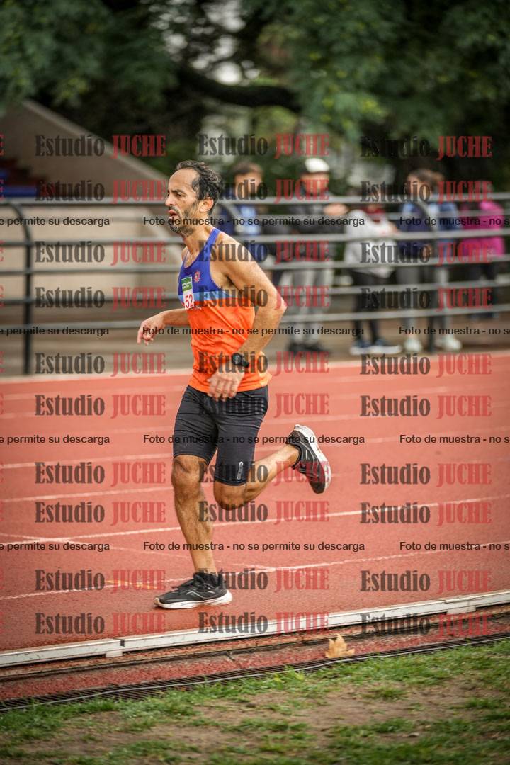 Fotos de los 5000 m de varones - serie 2