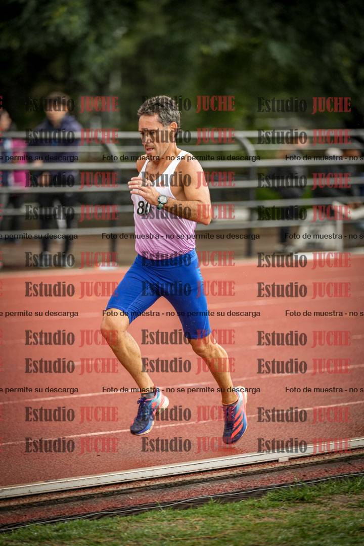 Fotos de los 5000 m de varones - serie 2