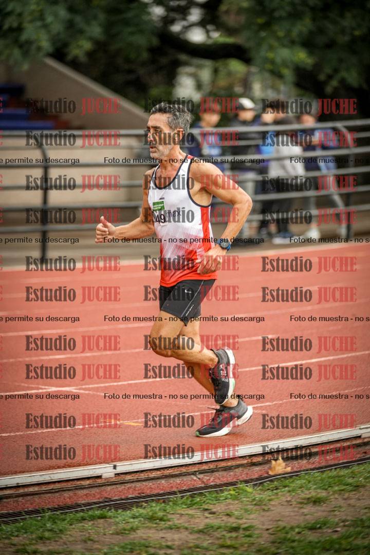 Fotos de los 5000 m de varones - serie 2