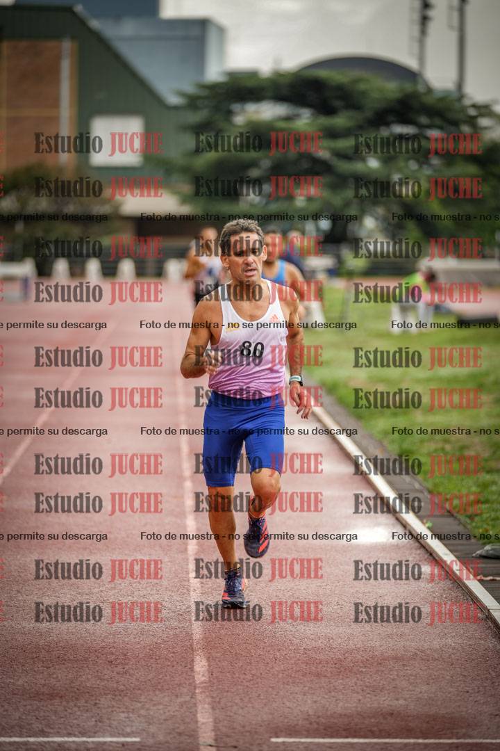 Fotos de los 5000 m de varones - serie 2