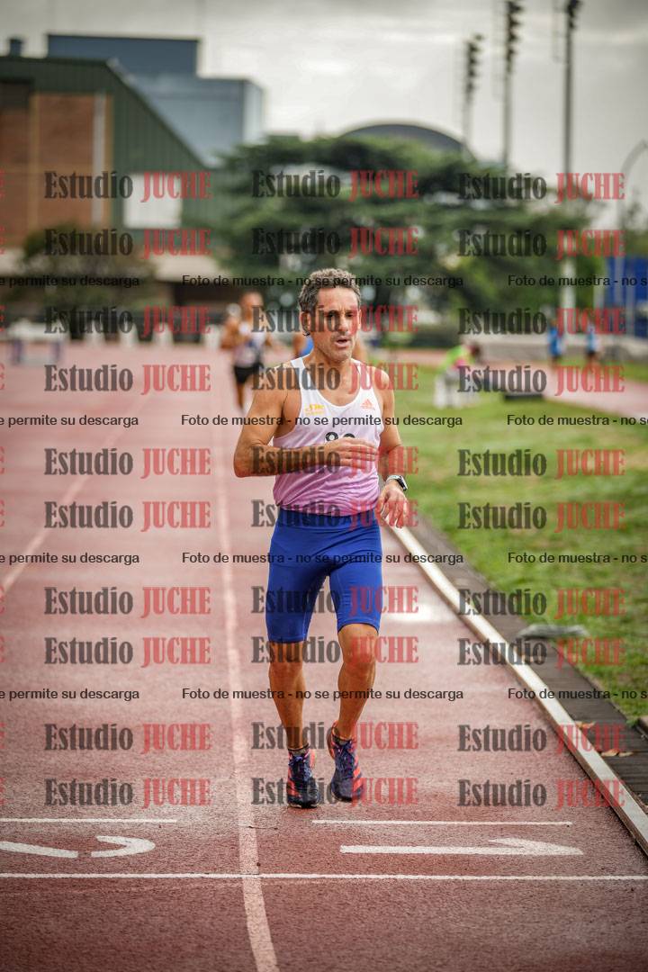 Fotos de los 5000 m de varones - serie 2