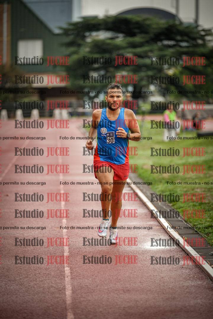 Fotos de los 5000 m de varones - serie 2