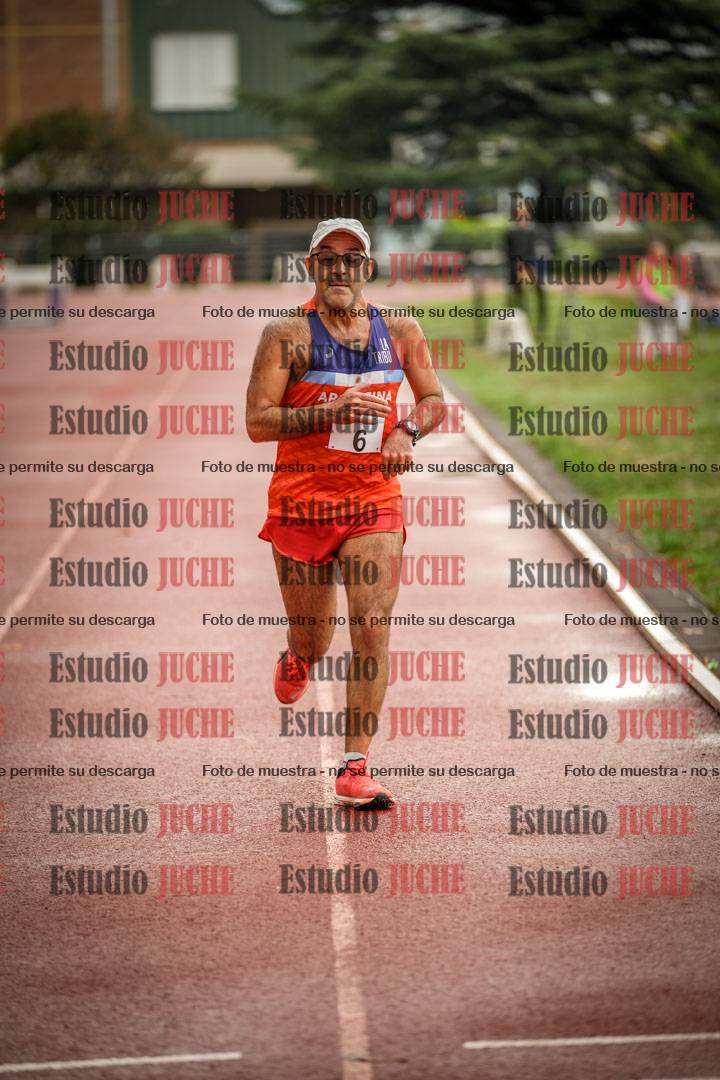 Fotos de los 5000 m de varones - serie 2