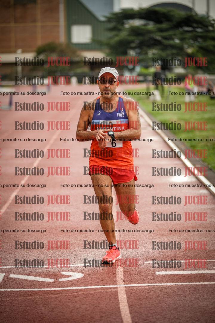 Fotos de los 5000 m de varones - serie 2