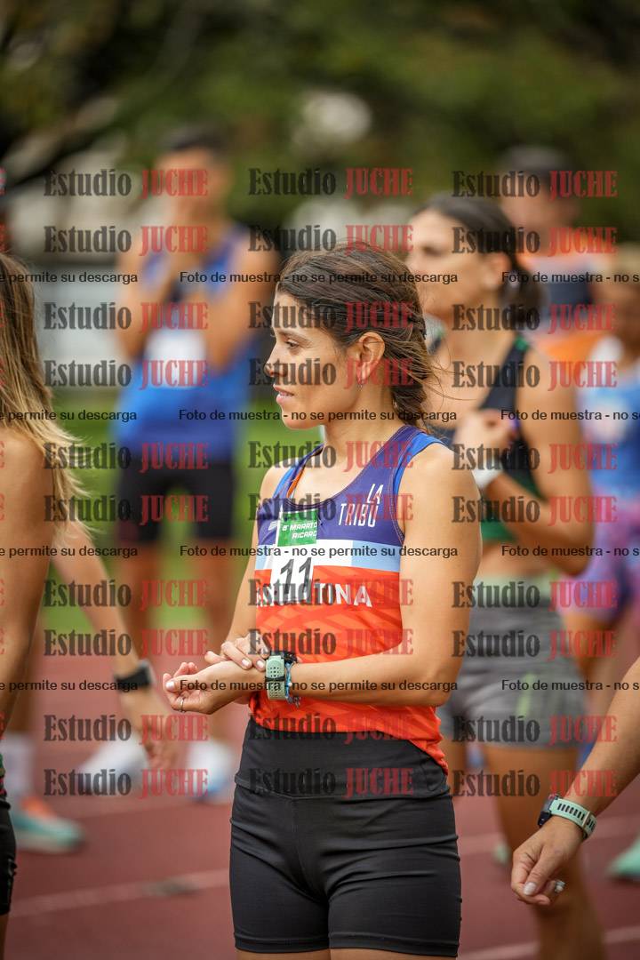 Fotos de los 5000 m de mujeres y varones - serie 3