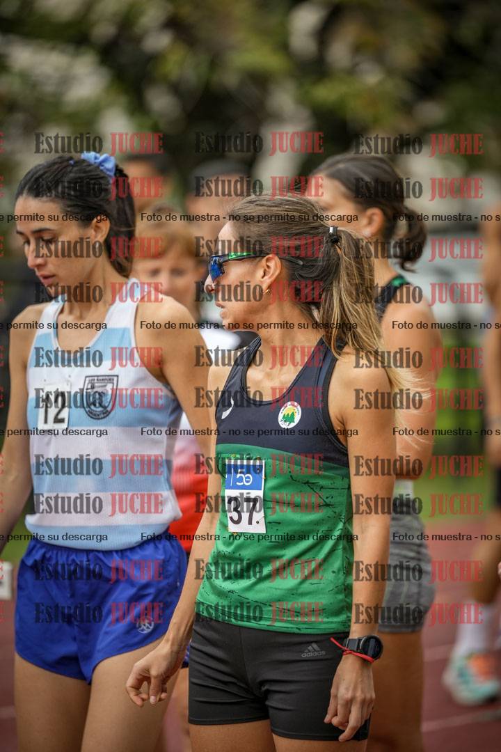 Fotos de los 5000 m de mujeres y varones - serie 3