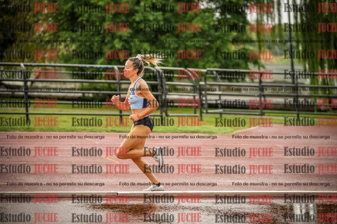 Fotos de los 5000 m de mujeres y varones - serie 3