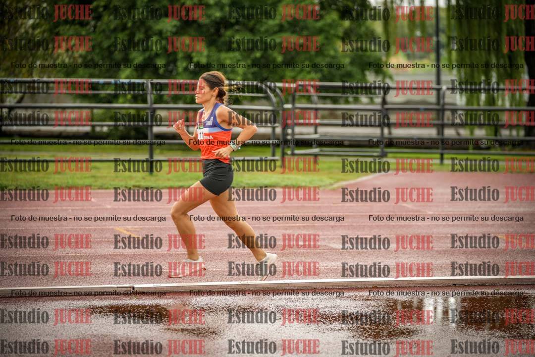 Fotos de los 5000 m de mujeres y varones - serie 3