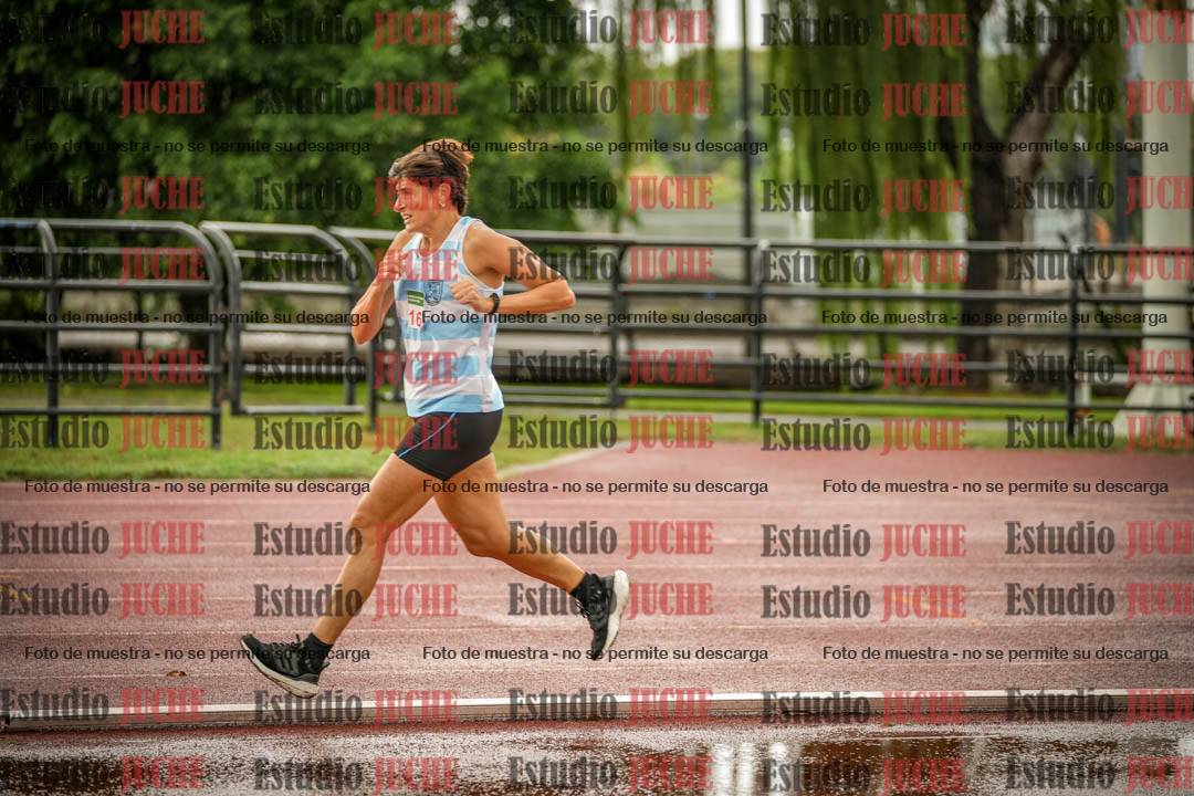 Fotos de los 5000 m de mujeres y varones - serie 3