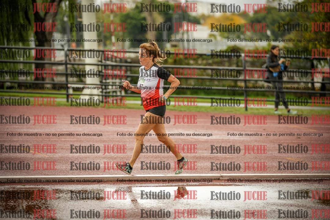 Fotos de los 5000 m de mujeres y varones - serie 3