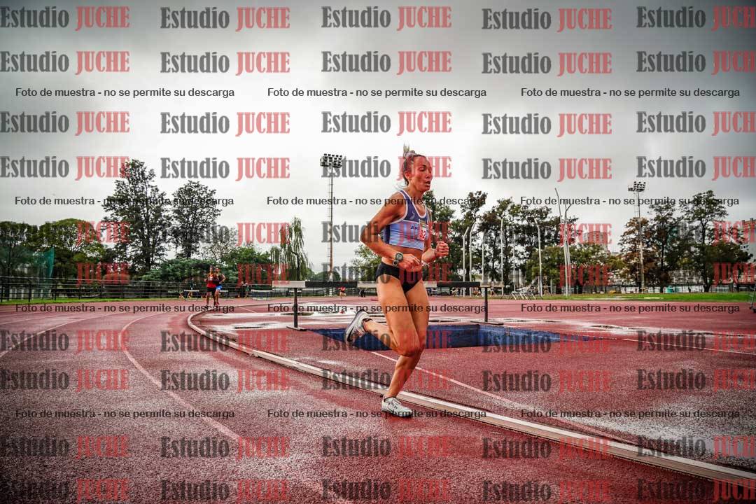 Fotos de los 5000 m de mujeres y varones - serie 3