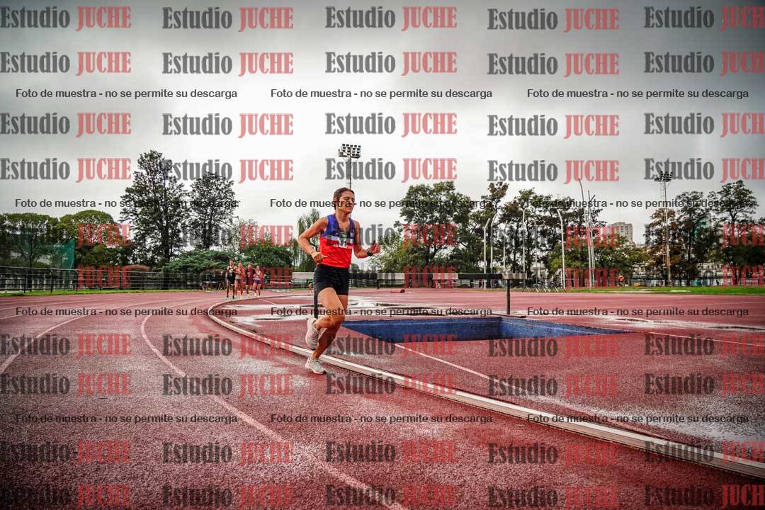 Fotos de los 5000 m de mujeres y varones - serie 3
