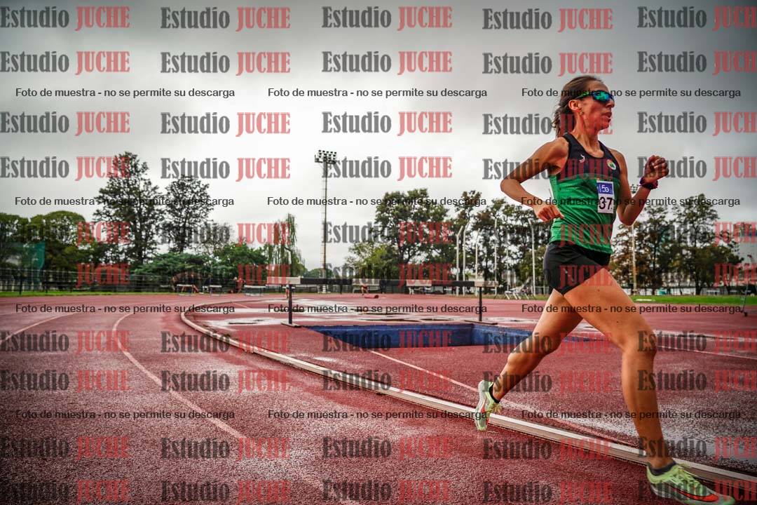 Fotos de los 5000 m de mujeres y varones - serie 3