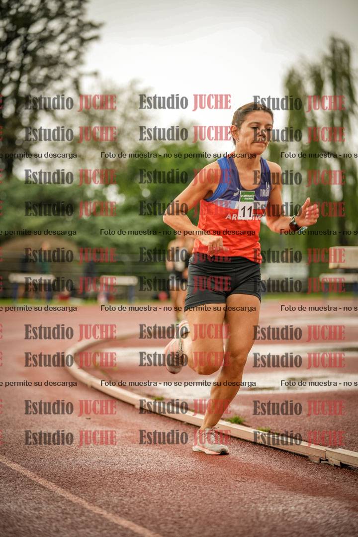Fotos de los 5000 m de mujeres y varones - serie 3