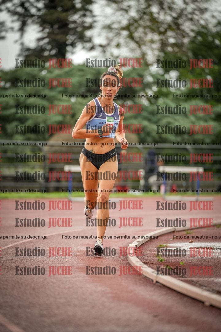 Fotos de los 5000 m de mujeres y varones - serie 3