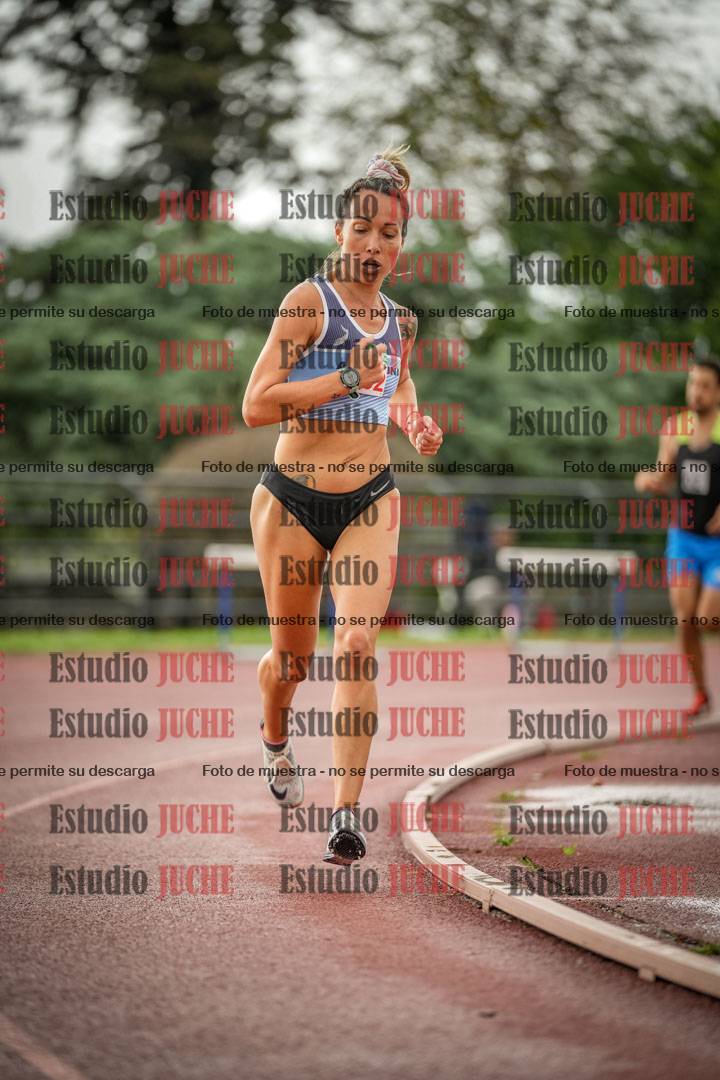 Fotos de los 5000 m de mujeres y varones - serie 3