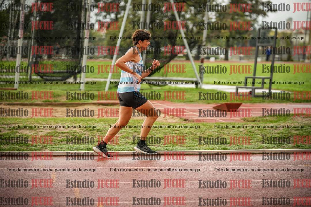 Fotos de los 5000 m de mujeres y varones - serie 3