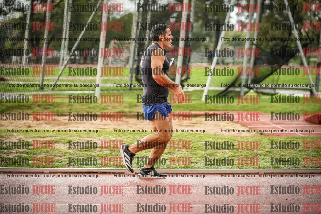 Fotos de los 5000 m de mujeres y varones - serie 3