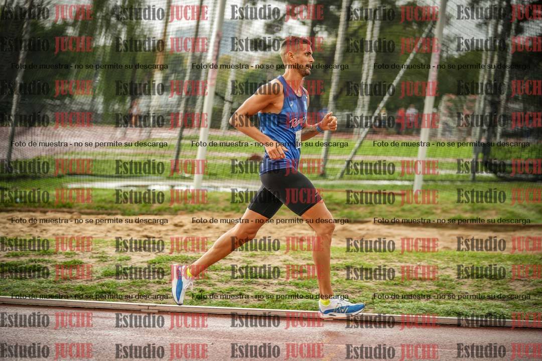 Fotos de los 5000 m de mujeres y varones - serie 3