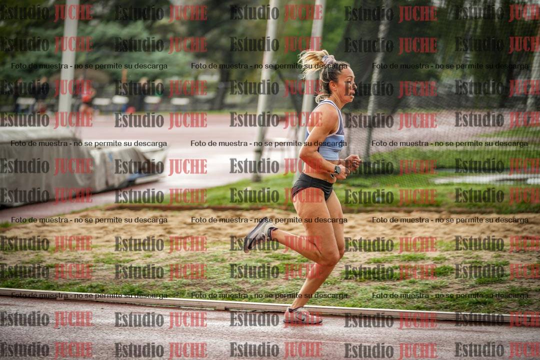Fotos de los 5000 m de mujeres y varones - serie 3