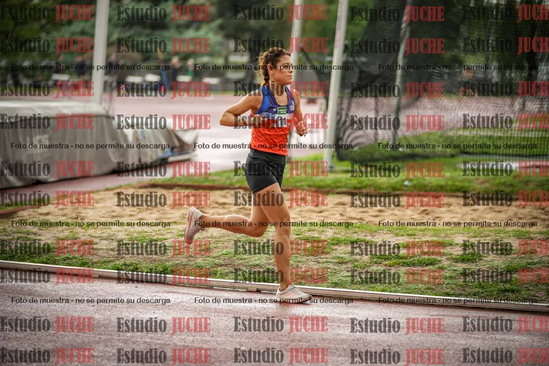 Fotos de los 5000 m de mujeres y varones - serie 3