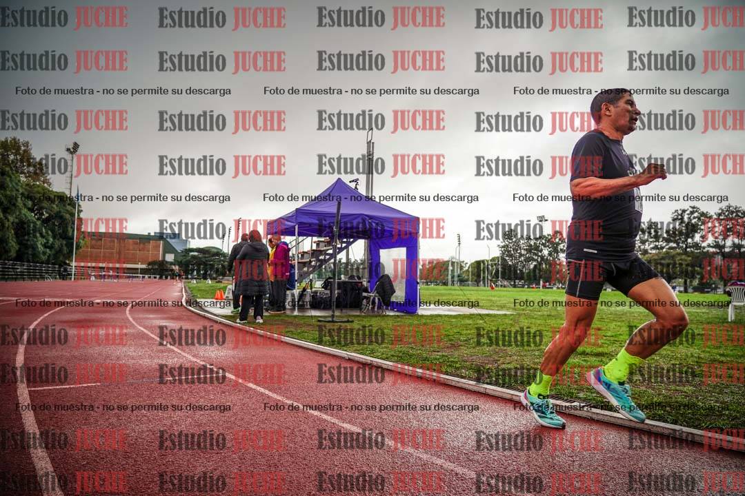 Fotos de los 5000 m de mujeres y varones - serie 3