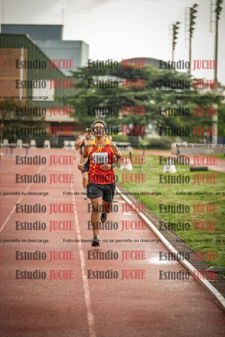 Fotos de los 5000 m de mujeres y varones - serie 3