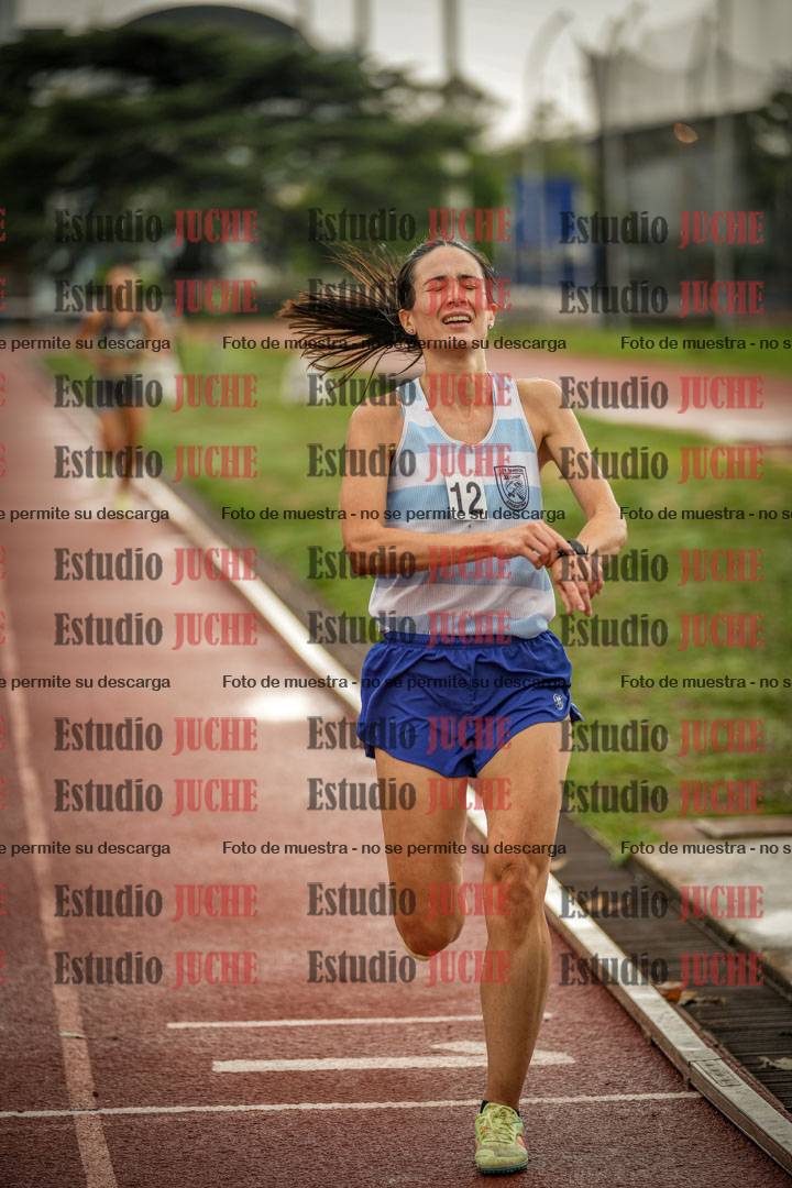 Fotos de los 5000 m de mujeres y varones - serie 3