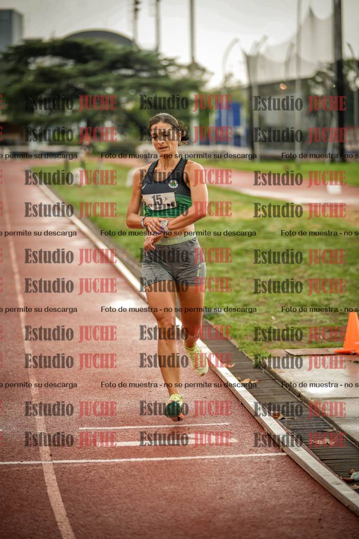 Fotos de los 5000 m de mujeres y varones - serie 3
