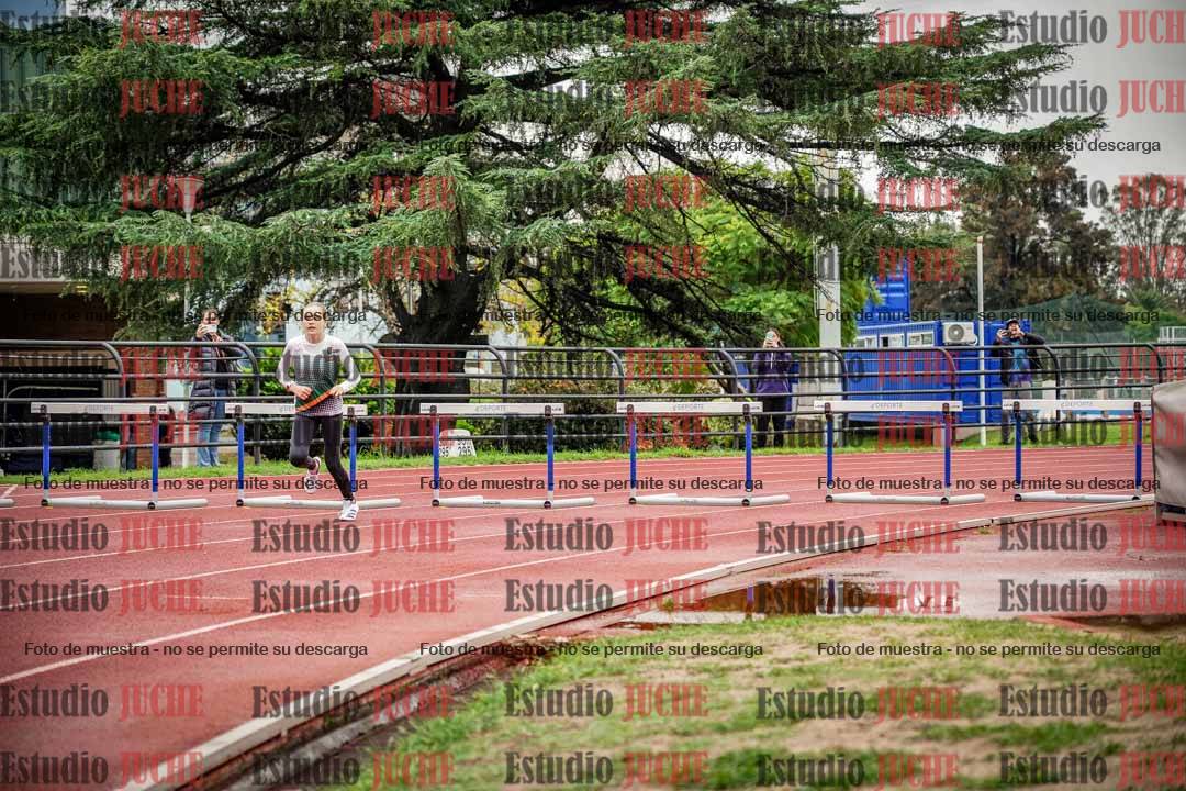 Fotos de los 295 m con vallas de mujeres