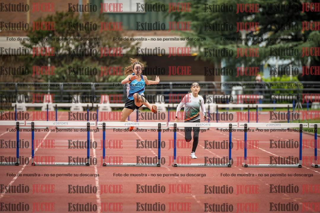 Fotos de los 295 m con vallas de mujeres