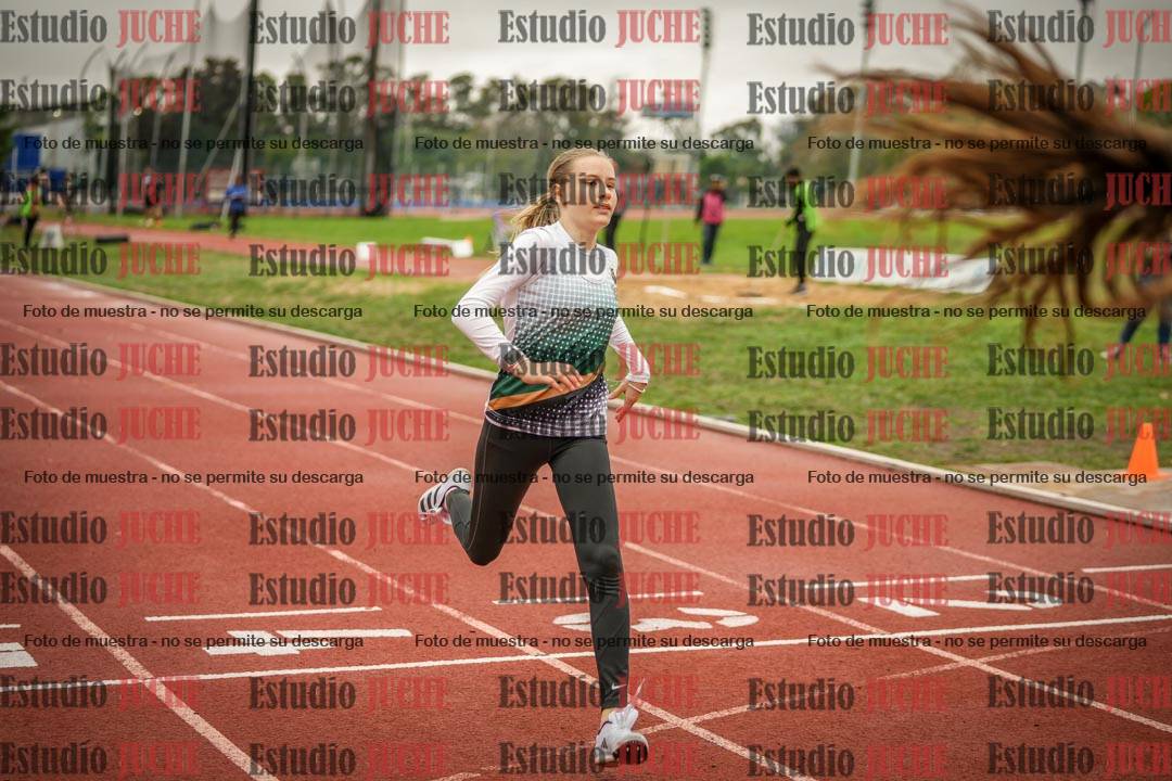 Fotos de los 295 m con vallas de mujeres