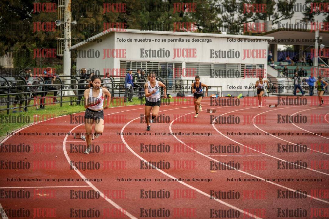 Fotos de los 400 m con vallas de mujeres
