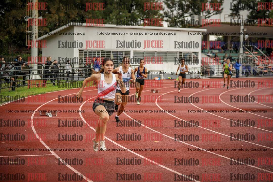 Fotos de los 400 m con vallas de mujeres
