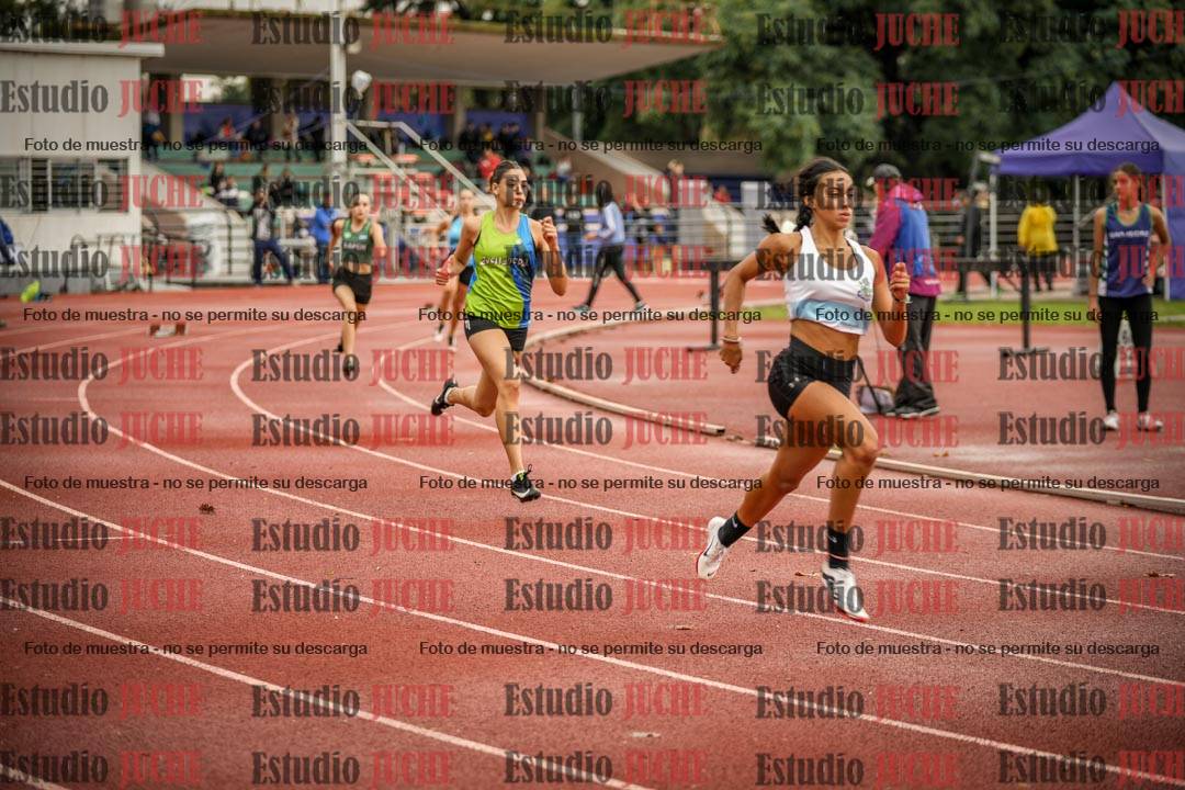Fotos de los 400 m con vallas de mujeres