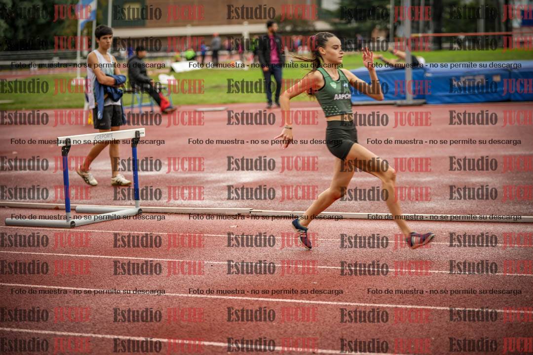 Fotos de los 400 m con vallas de mujeres